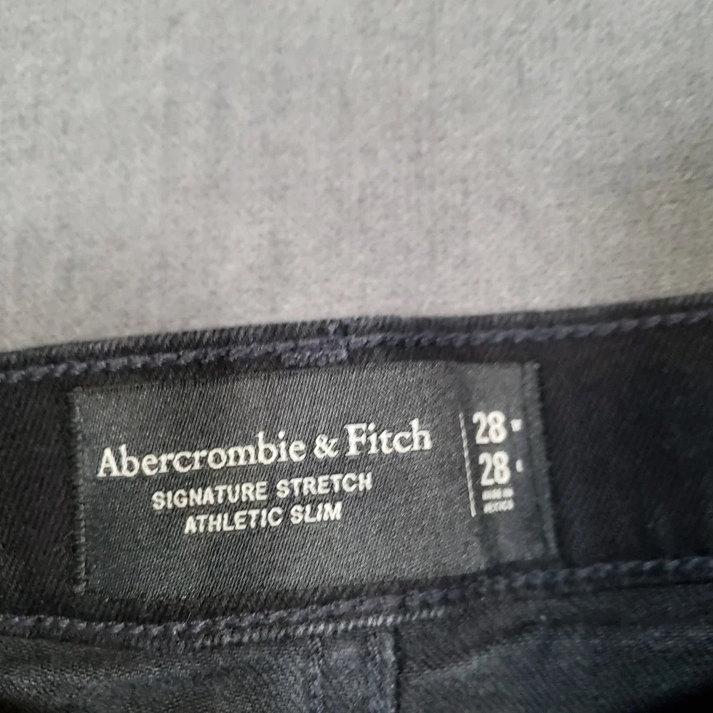 Abercrombie & Fitch Athletic Slim Jeans Mens 28x28 Black Signature Stretch Denim